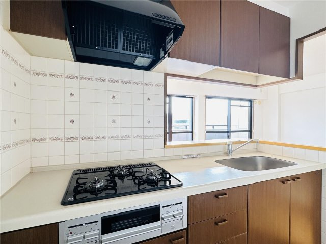 サクラメント今宿のキッチン