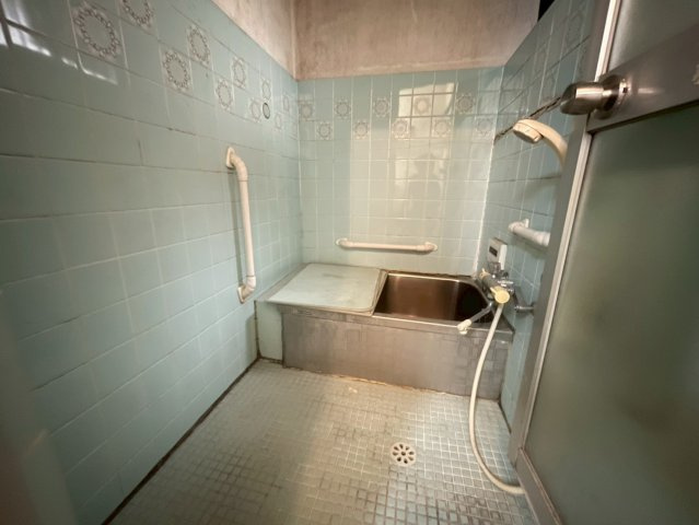 長岡京市井ノ内坂川の浴室|バスルーム