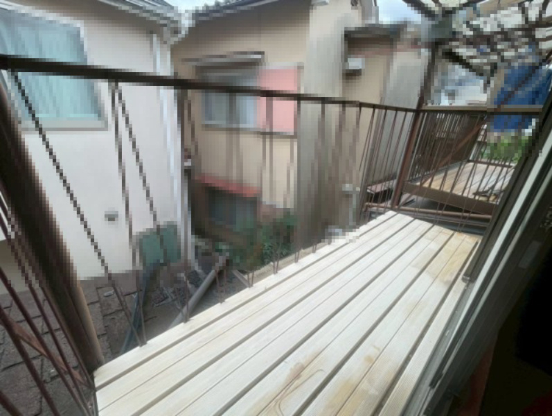 長岡京市井ノ内坂川のバルコニー|洗濯物を干すスペースとしてもお使いいただけます。