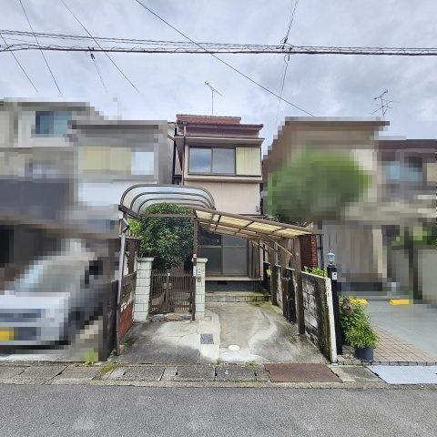 長岡京市井ノ内坂川の外観|木造2階建て（屋根裏付き）
駐車1台可能です♪