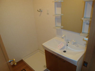 【洗面所】 | ハイツメープル | 洗髪洗面化粧台