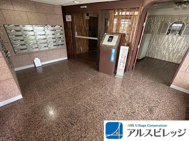 コーラルハイツ志木Ⅱのその他共用部分|オートロックでセキュリティ面も安心です