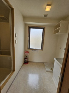 【洗面所】 | メゾンフローラ