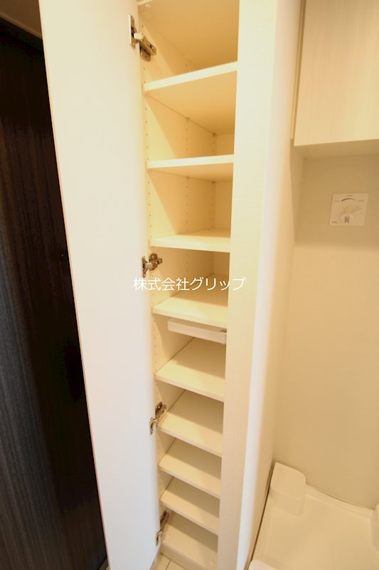 ブランシエスタ横浜高島町の収納