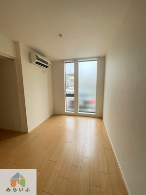 【内装】 | Evergarden千種II