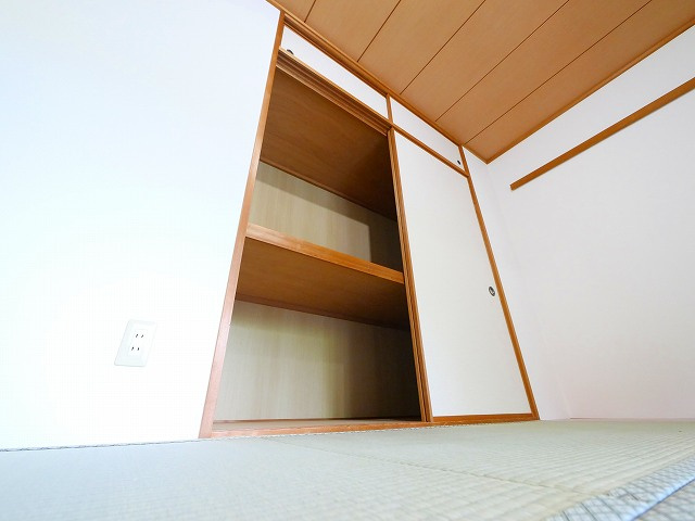 ローレルスクエア登美ヶ丘第Ⅰ期の収納