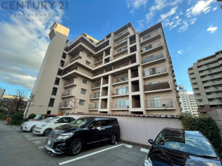 鉄筋コンクリート造9階建