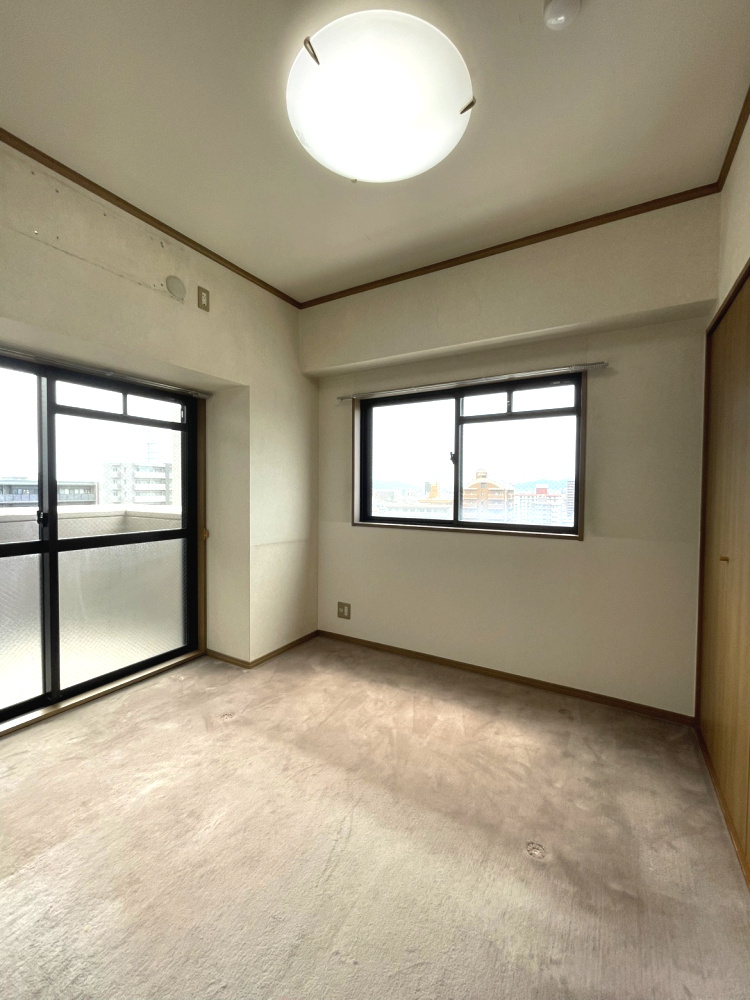 ダイアパレスロワイアル栗林公園の洋室