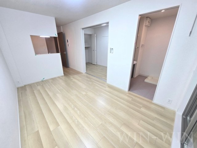 ベルフラワーの居間・リビング