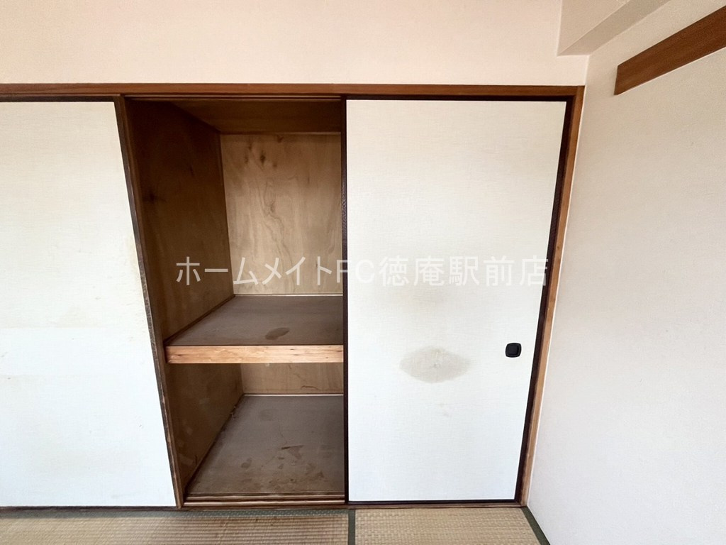 大阪市鶴見区横堤４丁目の賃貸マンションの収納