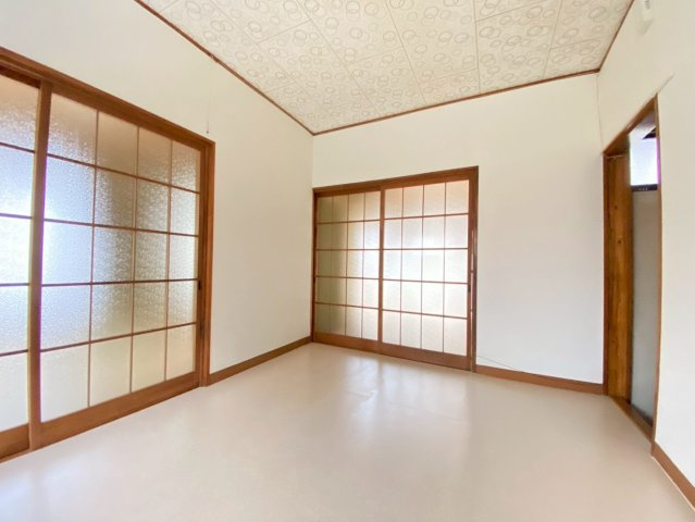 【居間・リビング】