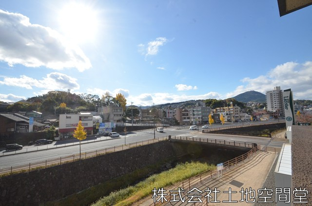 グランリビオ高見七条　桜の杜の駐車場