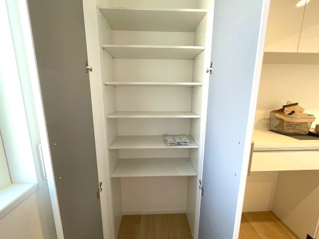 西区高須三丁目　№35425の収納|パントリー
食品のストックがたくさん
できます。