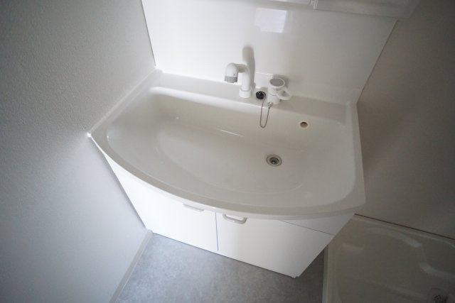 ファミーユ仁川の洗面所