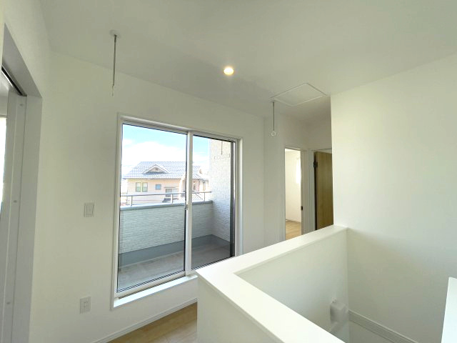 西区高須三丁目　№35425のその他|2階ホールに室内物干しがあるので
雨の日や花粉対策もばっちりです◎