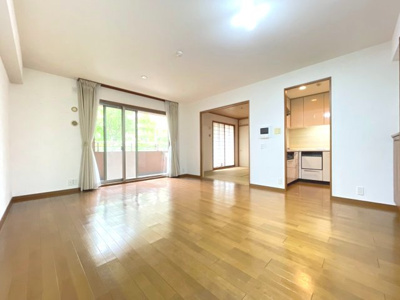 【居間・リビング】 | グレイスフォート桃山台