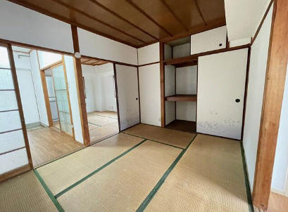 道本グリーンハウスの和室