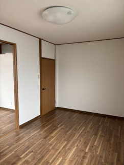 【洋室】 | 春木若松町テラスハウス