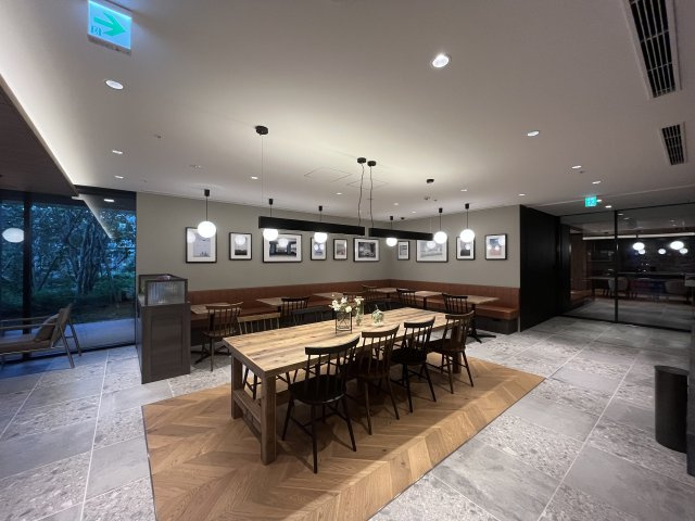 【共用施設　キャナルカフェ】モダンでお洒落な空間なカフェ。