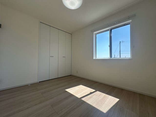 南国市大そね甲 　中古一戸建ての洋室