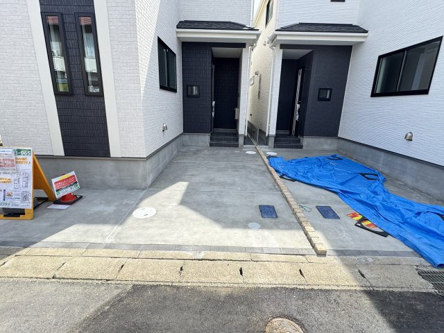 市川市南大野1丁目新築戸建【大野小学校：4分】の駐車場|2号棟駐車スペース