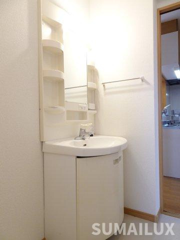 熊本市東区長嶺東３丁目の賃貸マンションの独立洗面台