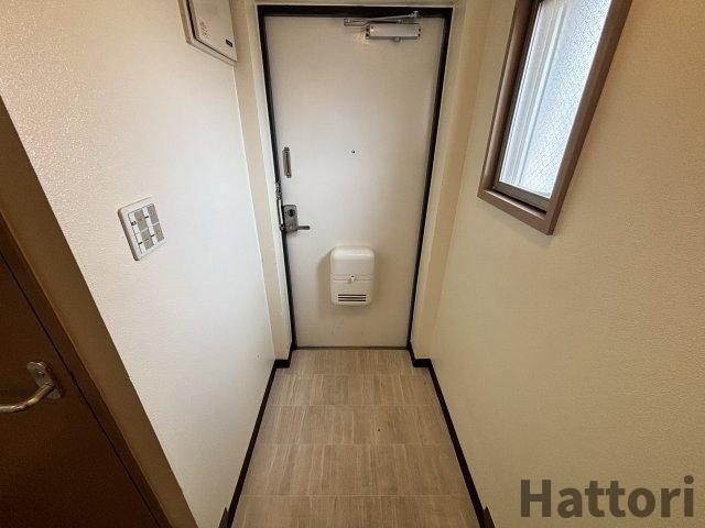 クローバーハイツ豊島の玄関