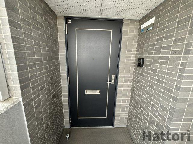 クローバーハイツ豊島の玄関