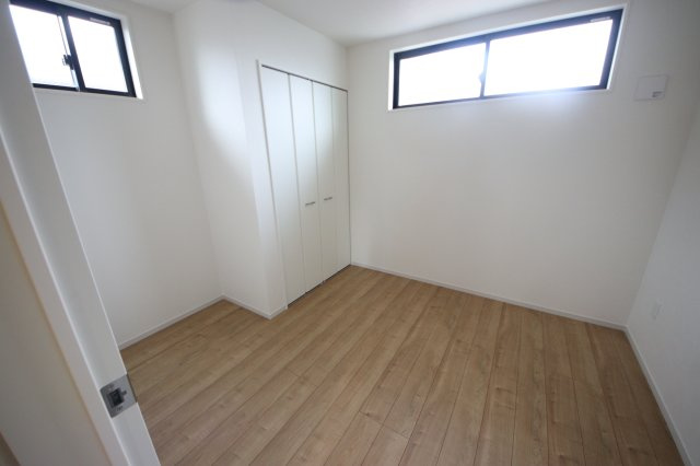 【洋室】 | 《仲介手数料無料》浦和区瀬ヶ崎５丁目34-17(全1戸)新築一戸建てケイアイグレース | 撮影日 2025年6月27日 15:30 晴れ