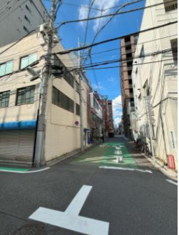 台東区台東４丁目の上物付土地の前面道路含む現地写真