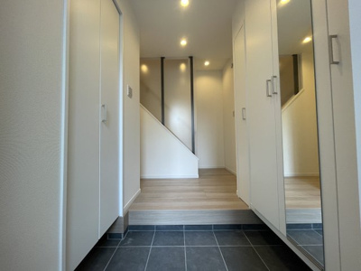 【玄関】 | 灘区篠原南町4丁目　新築戸建て