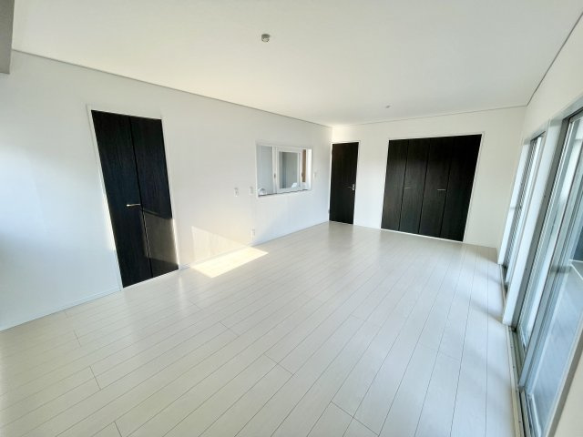 【中古戸建】前橋市下小出町の居間・リビング|■リビング