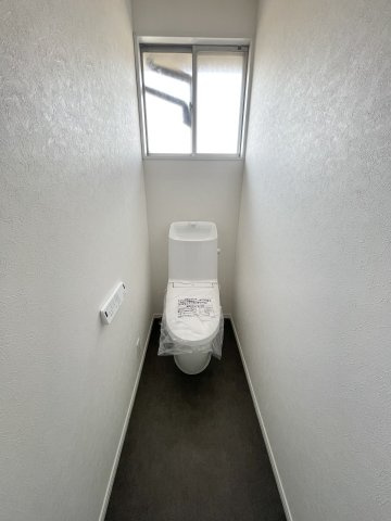 【中古戸建】前橋市下小出町のトイレ