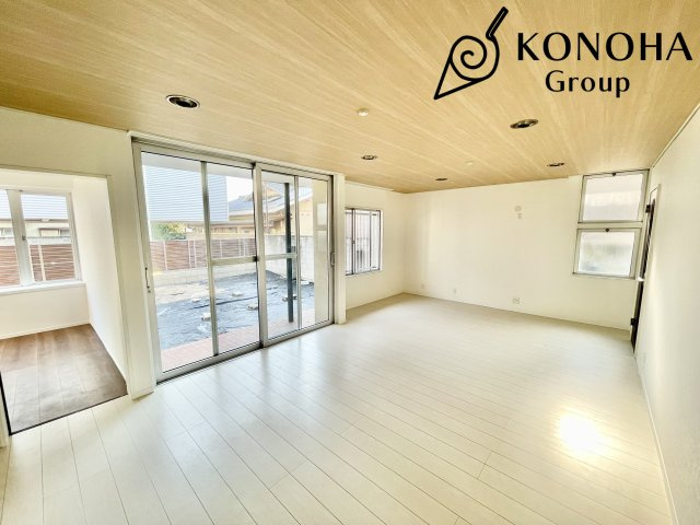 【中古戸建】前橋市下小出町の居間・リビング|■リビング