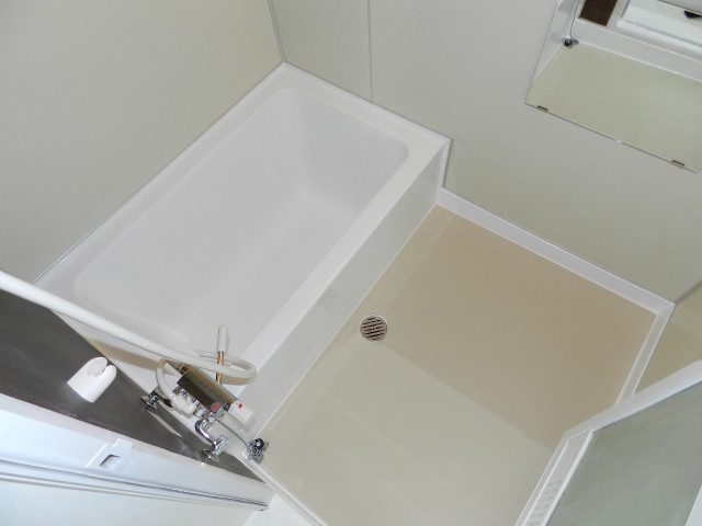 室蘭市白鳥台1丁目9-4戸建の浴室