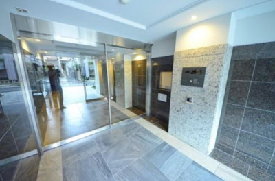 【ロビー】 | XEBEC明大前