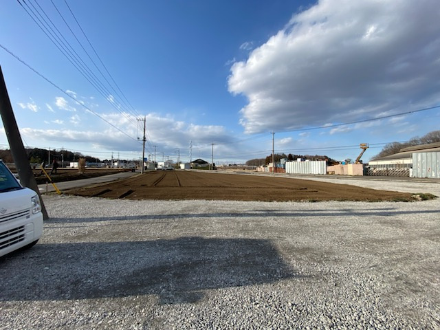 出井貸地の駐車場