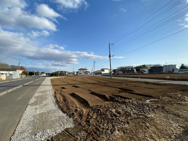 出井貸地の駐車場