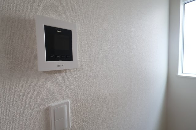 《仲介手数料無料》岩槻区宮町２丁目6-3(全1戸)新築一戸建てリナージュのセキュリティ|撮影日 2025年10月20日 15:00 曇り