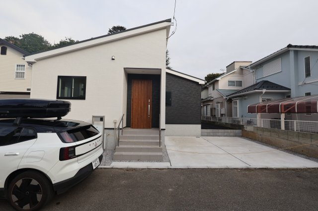 《仲介手数料無料》岩槻区宮町２丁目6-3(全1戸)新築一戸建てリナージュの外観|撮影日 2025年10月20日 15:00 曇り