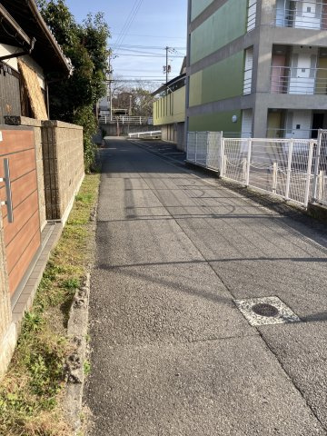 紅葉町　土地 A号地の前面道路含む現地写真