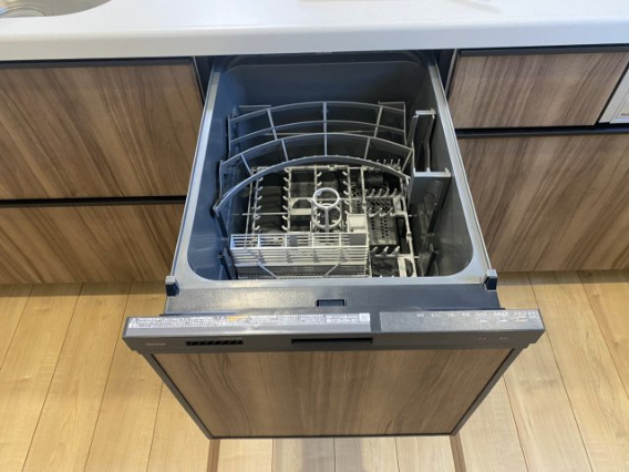 『八王子市新築戸建て』八王子市諏訪町100-4【仲介手数料無料】　２４ー１期のキッチン|～仲介手数料無料☆八王子ひなた不動産～　八王子市諏訪町　新築戸建て