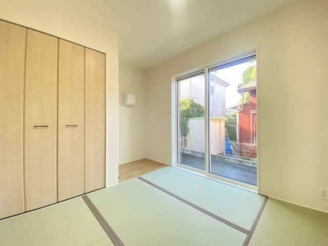 『八王子市新築戸建て』八王子市諏訪町100-4【仲介手数料無料】　２４ー１期の和室|～仲介手数料無料☆八王子ひなた不動産～　八王子市諏訪町　新築戸建て