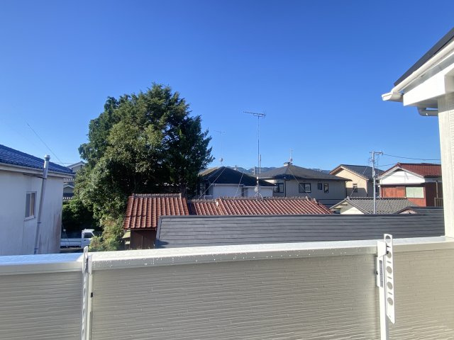 祝　成約済み　八王子市　諏訪町　新築戸建て　２４ー１期の展望|～仲介手数料無料☆八王子ひなた不動産～　八王子市諏訪町　新築戸建て