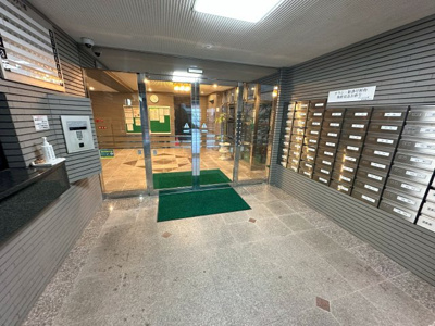 【エントランス】 | じゅうグランドマンションヴェルデ小郡