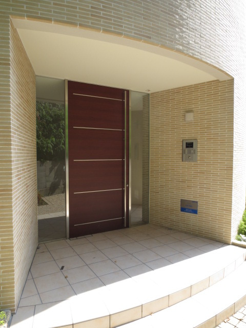 メゾン・ポルテボヌールのエントランス|マンション入口