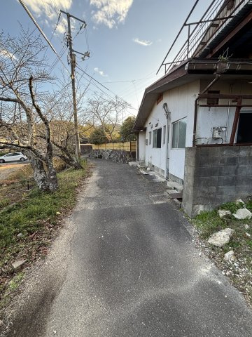 【前面道路含む現地写真】の画像