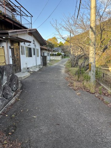 【前面道路含む現地写真】の画像