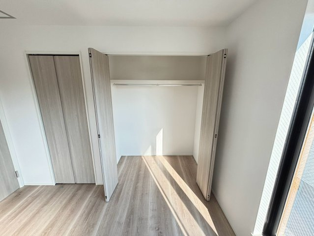 藤沢市辻堂元町　全3棟　1号棟の収納