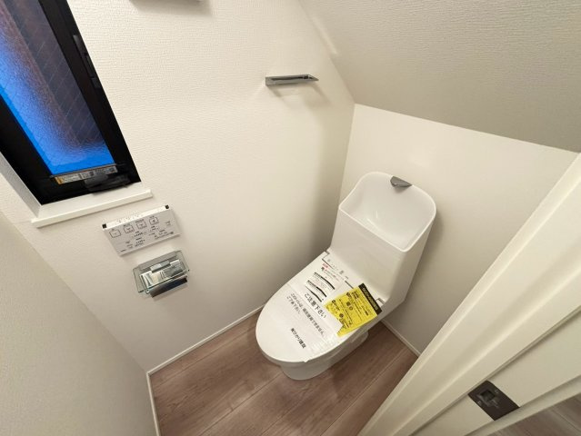 藤沢市辻堂元町　全3棟　1号棟のトイレ